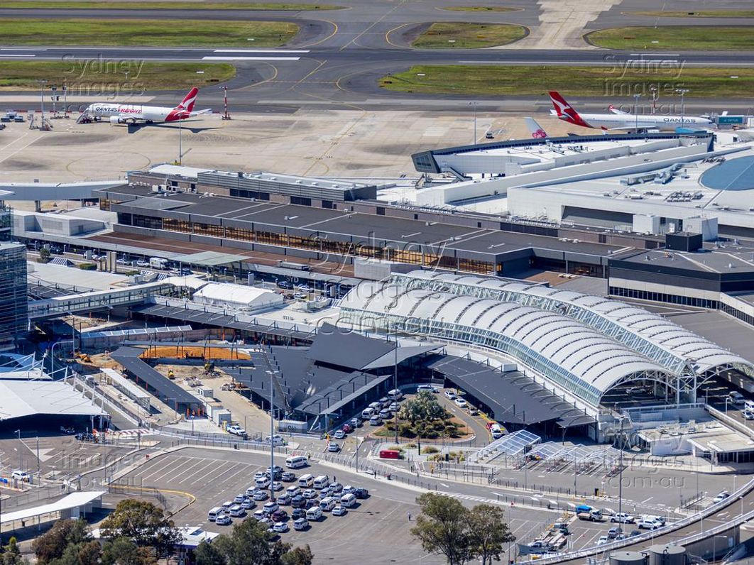 Sydney Airport Olympic Games 2000 International